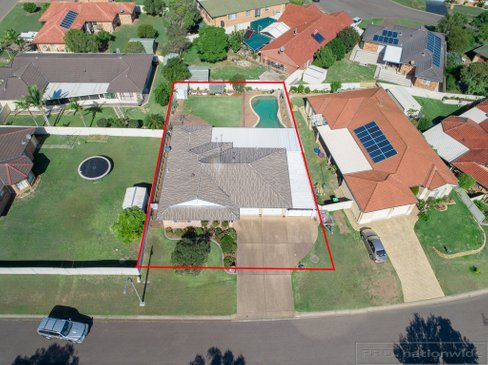 3 Carroll Avenue, RUTHERFORD NSW 2320