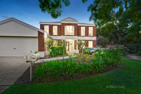 3 Clearview Close Ashwood 3147