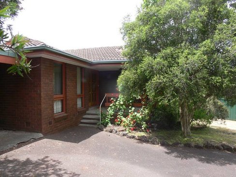 3 Coolaroo Court Mooroolbark 3138