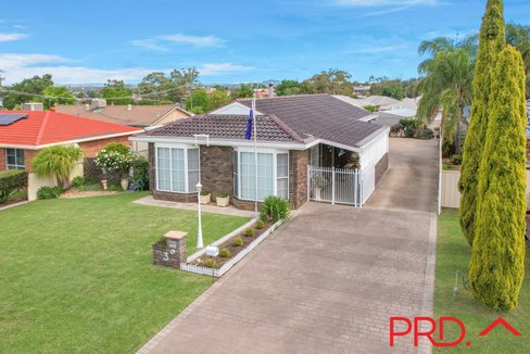 3 Craigends Place, TAMWORTH NSW 2340