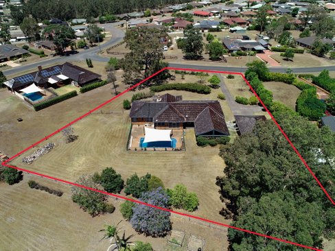 3 Cypress Grove, ABERGLASSLYN NSW 2320