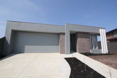 3 Daly Drive, Lucas VIC 3350