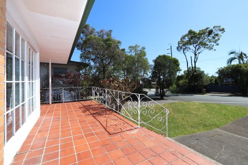 3 Dandar Drive, SOUTHPORT QLD 4215