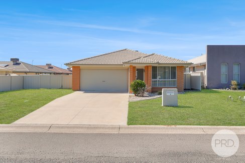 3 Darien Avenue, TAMWORTH NSW 2340