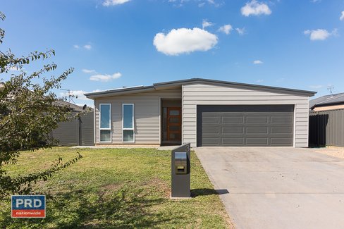 3 Deniston Circuit, BUNGENDORE NSW 2621