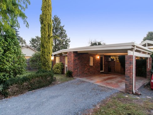 3 Drovers Walk Chirnside Park 3116