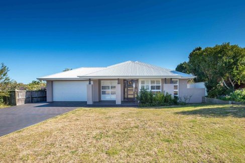 3 Ensign Close, CORLETTE NSW 2315