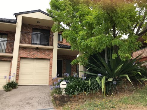 3 Johnstone Street, PEAKHURST NSW 2210