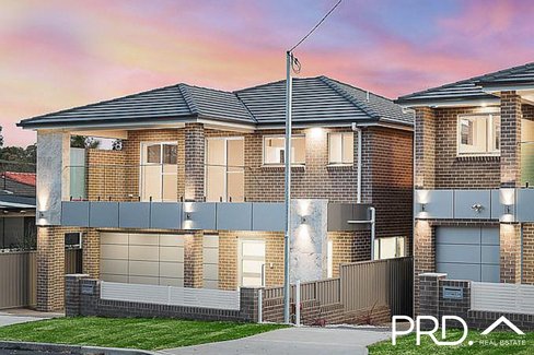 3 Joyce Avenue, PICNIC POINT NSW 2213