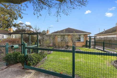 3 Karoomba Avenue Herne Hill 3218