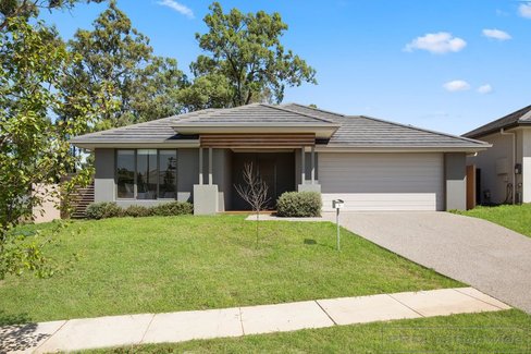 3 Kinnavave Road, NORTH ROTHBURY NSW 2335