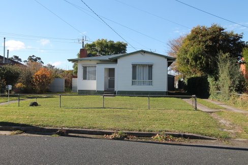 3 Larter Street, BALLARAT EAST VIC 3350