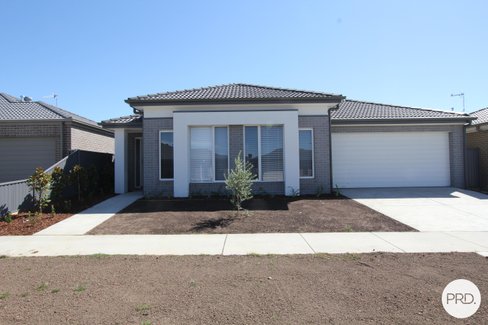 3 Leitrim Street, ALFREDTON VIC 3350
