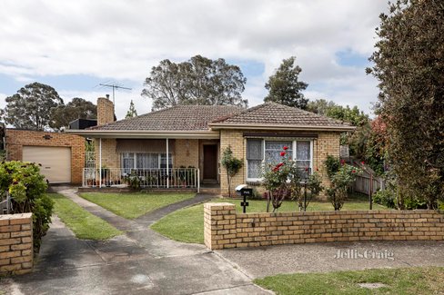 3 Linley Court Northcote 3070