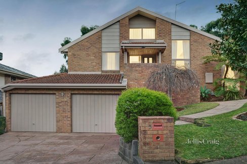 3 Macka Avenue Greensborough 3088