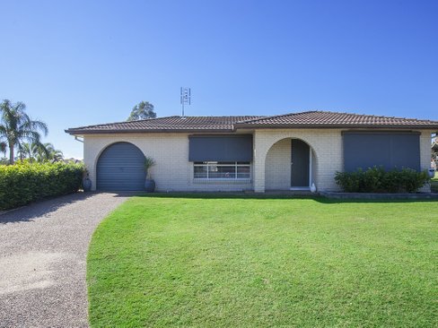 3 Malthus Close, THORNTON NSW 2322