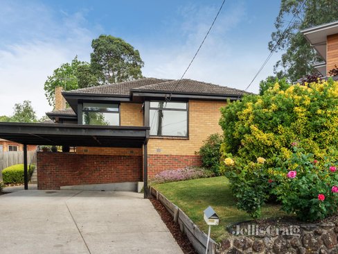 3 Maple Court Doncaster 3108