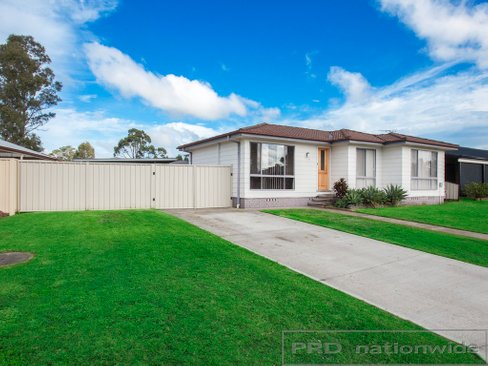 3 McLeod Avenue, METFORD NSW 2323