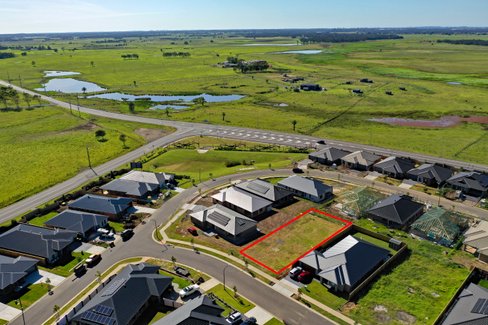 3 Meath Street, CHISHOLM NSW 2322