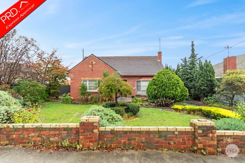 3 Michael Street, KENNINGTON VIC 3550
