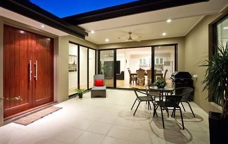 3 Midgera Street, ASHMORE QLD 4214