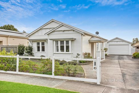3 Mowat Street Geelong West 3218