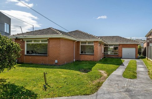 3 Nareen Court Burwood East 3151