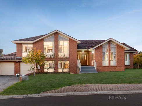 3 Nightingale Close Donvale 3111