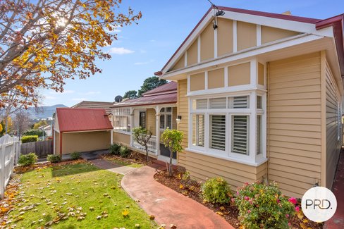 3 Oldham Avenue, NEW TOWN TAS 7008