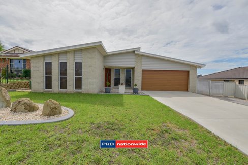 3 Orley Drive, TAMWORTH NSW 2340