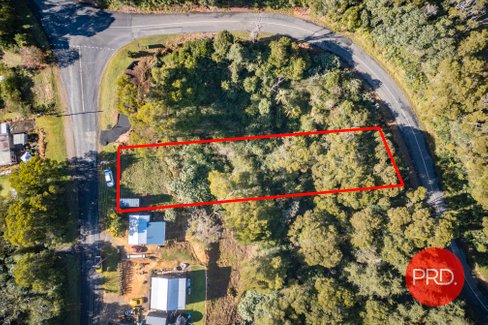3 Pine Avenue, ULONG
