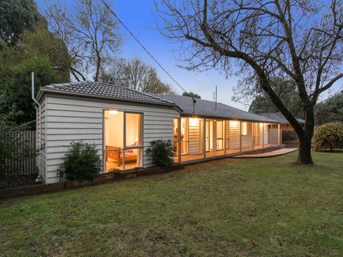 3 Raleigh Street Seville 3139