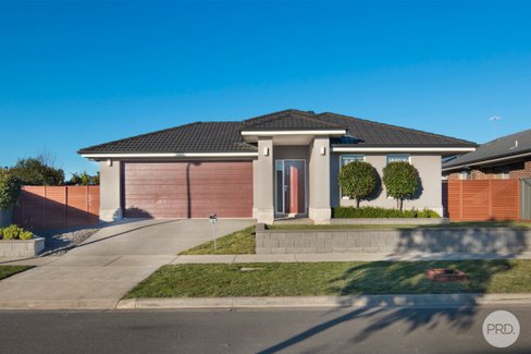 3 Rawlings Street, LUCAS VIC 3350