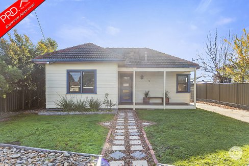 3 Rosemont Crescent, KENNINGTON VIC 3550