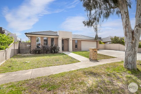 3 Rundell Place, ALFREDTON VIC 3350