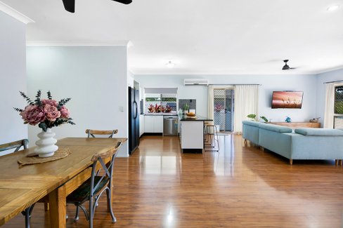 3 Sky Royal Terrace, Burleigh Heads QLD 4220