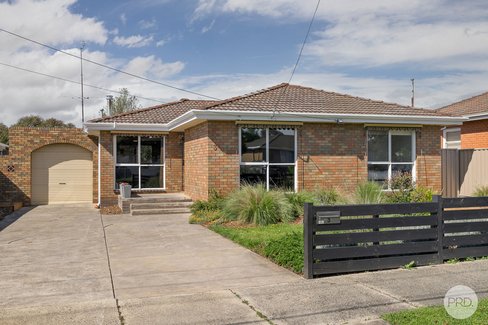 3 Sturrock Avenue, SEBASTOPOL VIC 3356