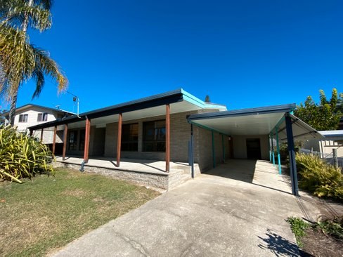 3 Tyson Crescent, TANNUM SANDS QLD 4680