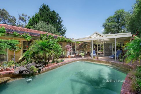 3 Upton Court Ringwood 3134