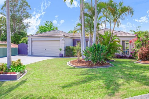 3 Walina Close, BONNELLS BAY NSW 2264