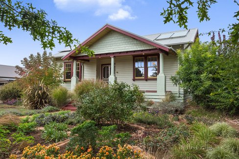 3 Walters Street Trentham 3458