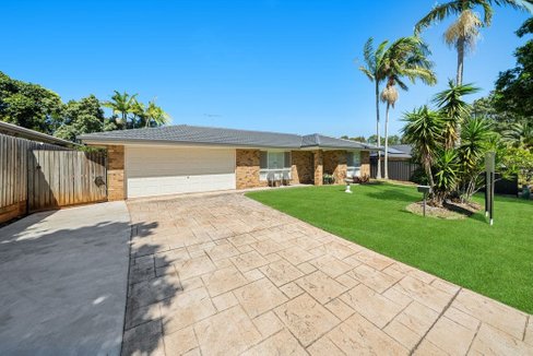3 Warnick Court, VICTORIA POINT QLD 4165