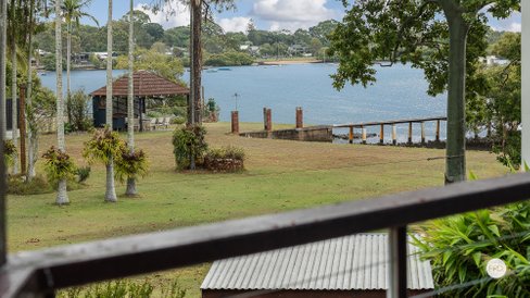 3 WHITE Street, VICTORIA POINT QLD 4165