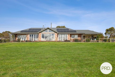 30-32 Gray Street, LISMORE VIC 3324