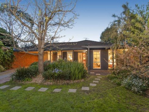 30 Brassey Avenue, Highton