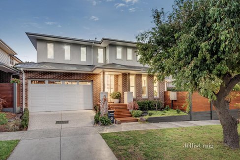 30 Bundoran Parade Mont Albert North 3129