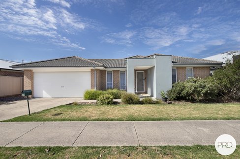 30 Canopy Avenue, ALFREDTON VIC 3350