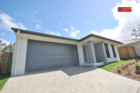 30 Carmen Court, OXENFORD QLD 4210