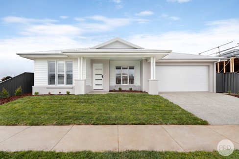 30 Cropley Street, LUCAS VIC 3350