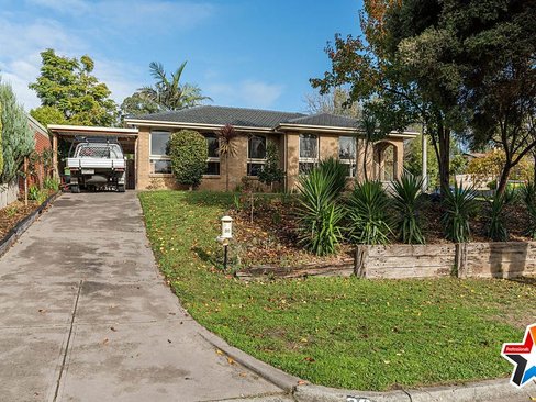 30 David Drive Mooroolbark 3138